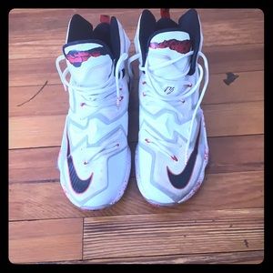 Friday the 13 Lebron 13